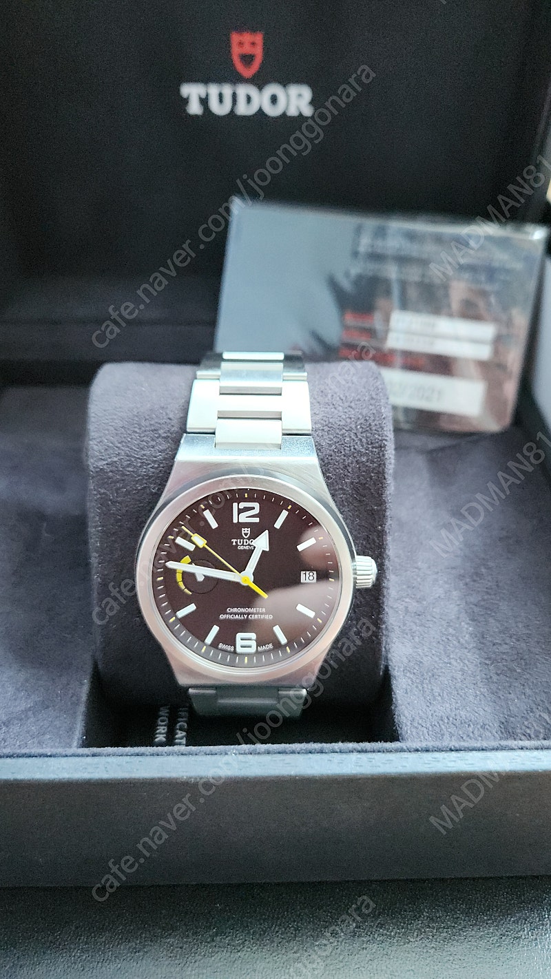 튜더 노스플래그 블랙 다이얼 40mm 오토매틱 시계 91210N-0001