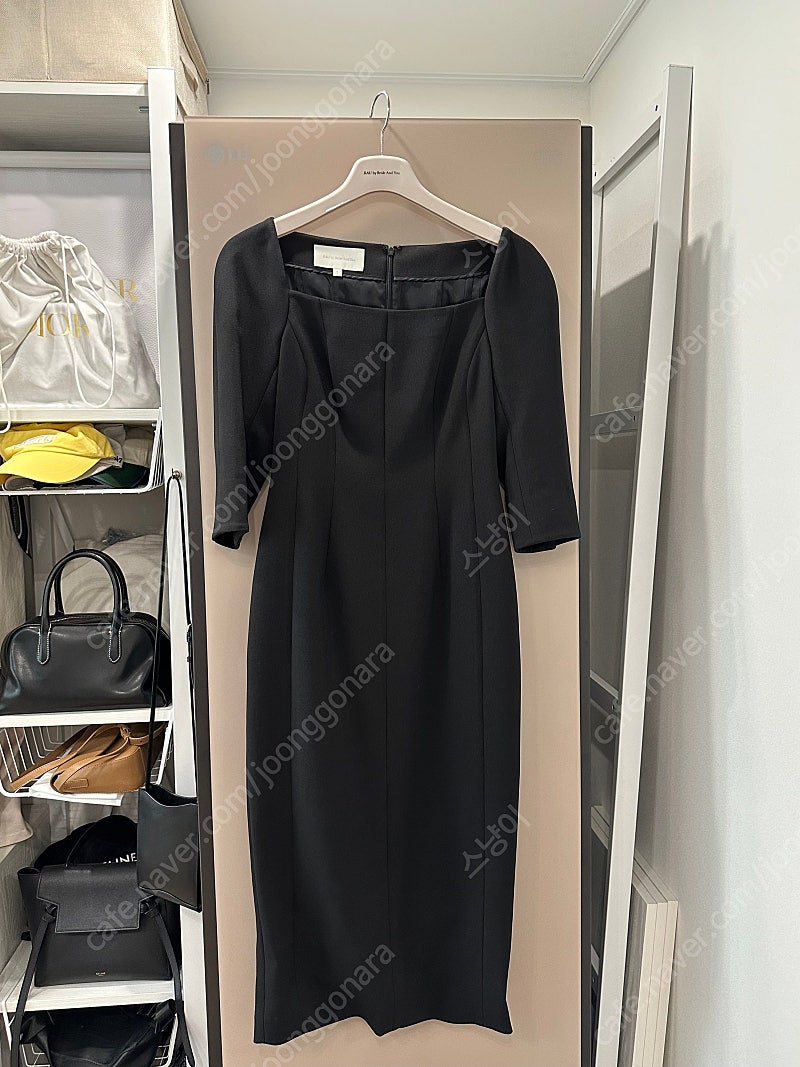 브라이드앤유(BAU) 오데뜨 블랙 원피스 ODETTE Square neck Three-quarter Sleeve H-line midi dress (Black)