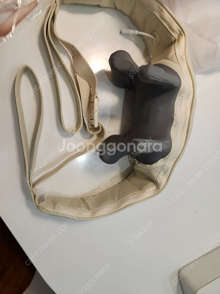 권은비 스파알 포터블 목어깨 마사지기 판매합니다.--2