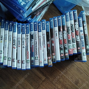 플스4 플스5 PS4 PS5 게임시디 많이 팔아요