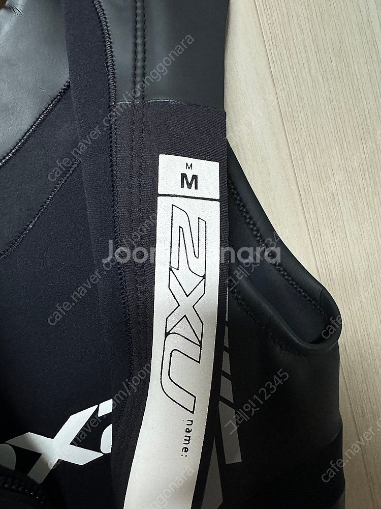 2XU 웻슈트 P1 민소매 M사이즈 입니다.--2