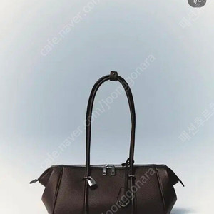 (새상품) r2w Goldin small leather bag - Chocolate