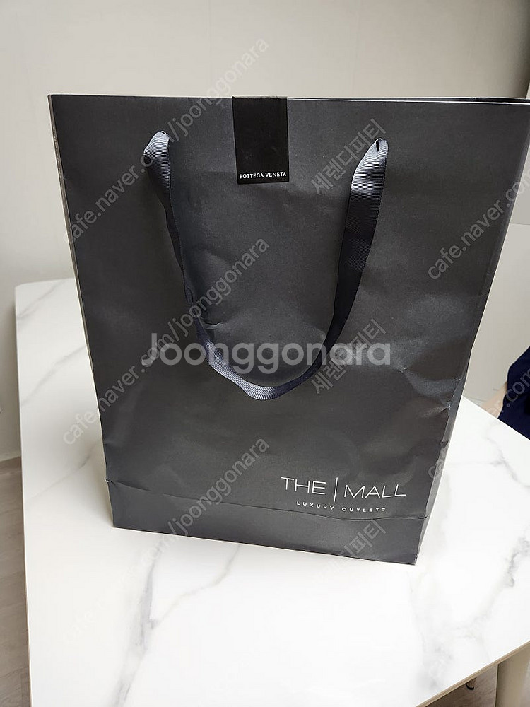보테가베네타 아르코 토드백 화이트 정품 새 것--1