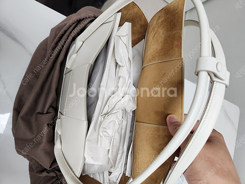 보테가베네타 아르코 토드백 화이트 정품 새 것--7