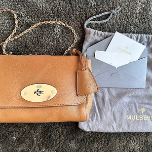 멀버리 릴리백 스몰 Mulberry(멀버리) 거의새상픔 브라운 고트스킨 금장 체인 릴리 스몰 숄더백