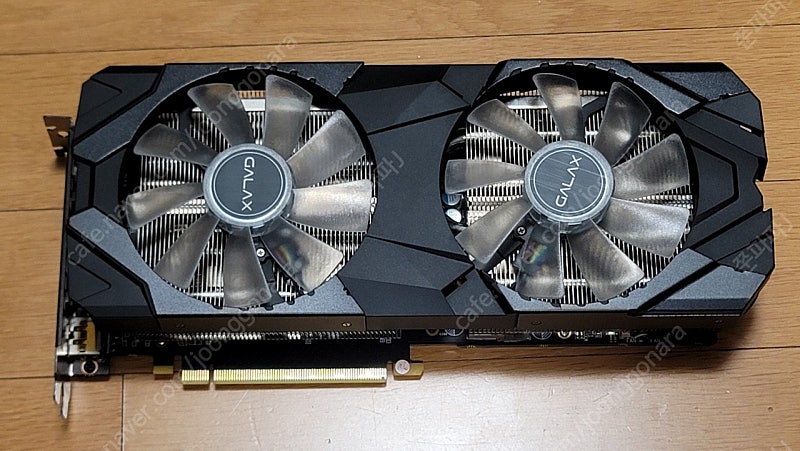 갤럭시 RTX 2070 SUPER EX 1-Click OC 그래픽카드