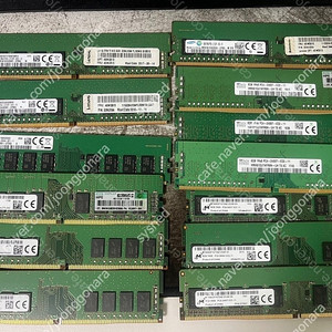 서버용램 ddr4 마이크론 2400t 16gb 팝니다.