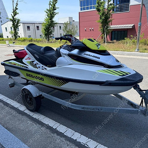 씨두 seadoo 제트스키 3인승 고성능 튜닝버전 팝니다.( RXT-X 300 RS )