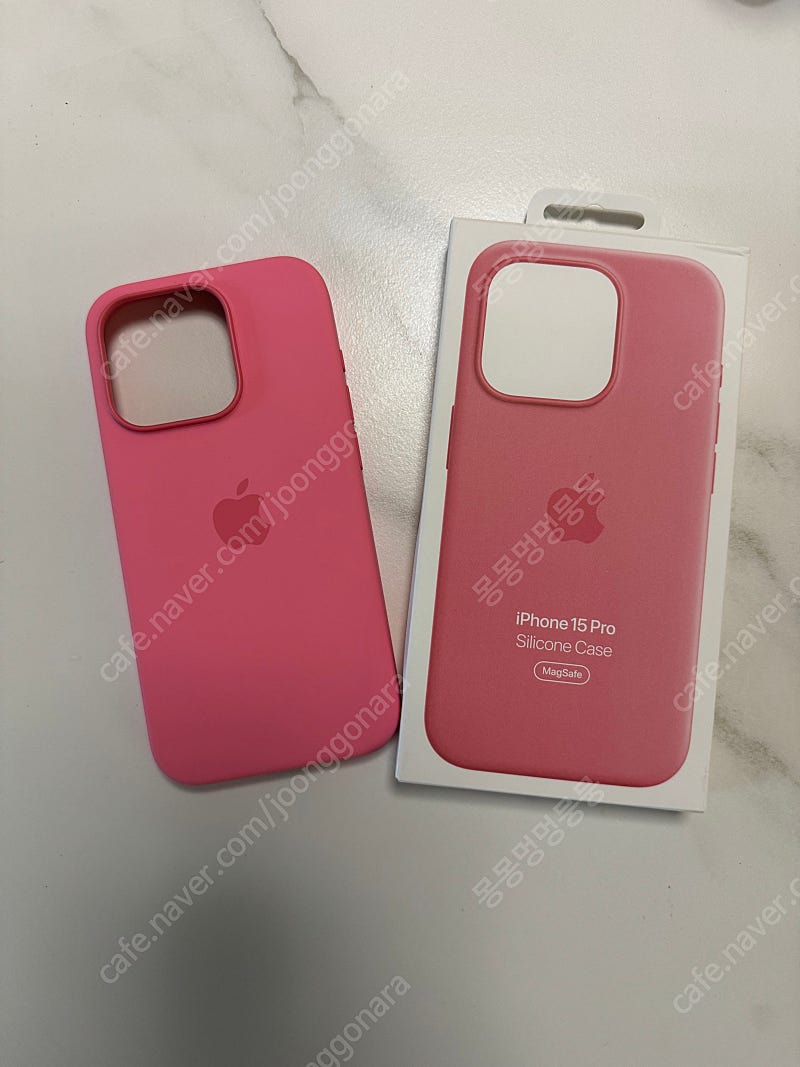 아이폰 15프로 정품 실리콘 케이스 핑크(단순개봉 새상품)