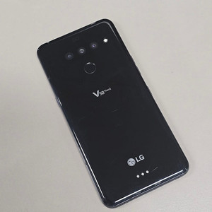 LG V50 블랙 128기가 터치정상 게임용 미세파손폰 7만에 판매합니다
