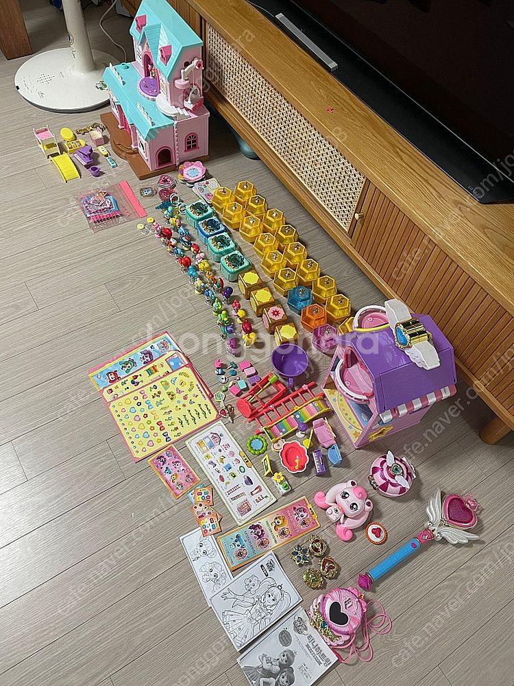 캐치티니핑 일괄 판매해요.--0