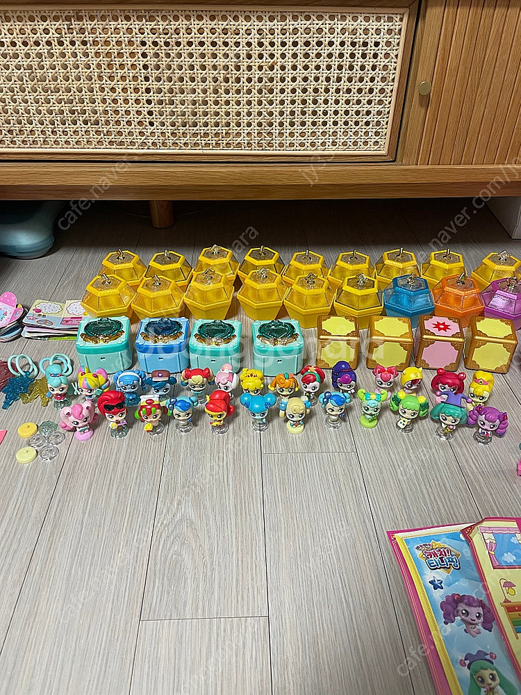 캐치티니핑 일괄 판매해요.--2