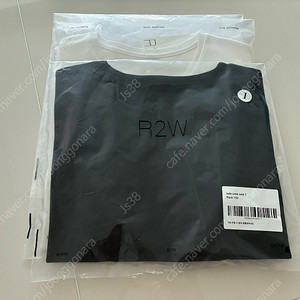 R2W jade crew neck T 블랙 1(s)