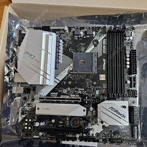 Asrock B550M PRO4