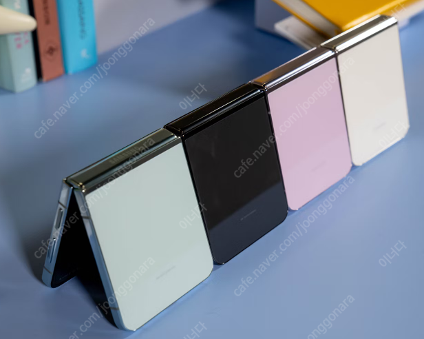 갤럭시 Z 플립5 512G 자급제 미개봉 새제품 그라파이트 , 민트 (현금영수증발행)
