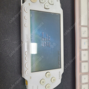 psp 1000번대 화이트 판매합니다.