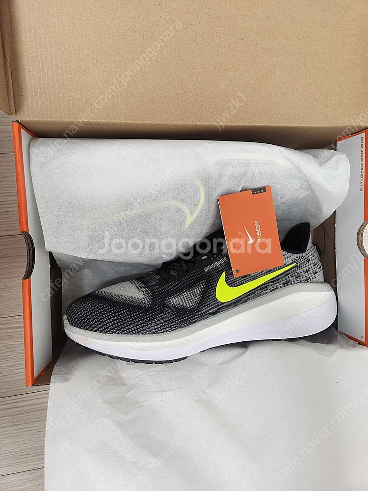 나이키 보메로17 러닝화 280 사이즈--5