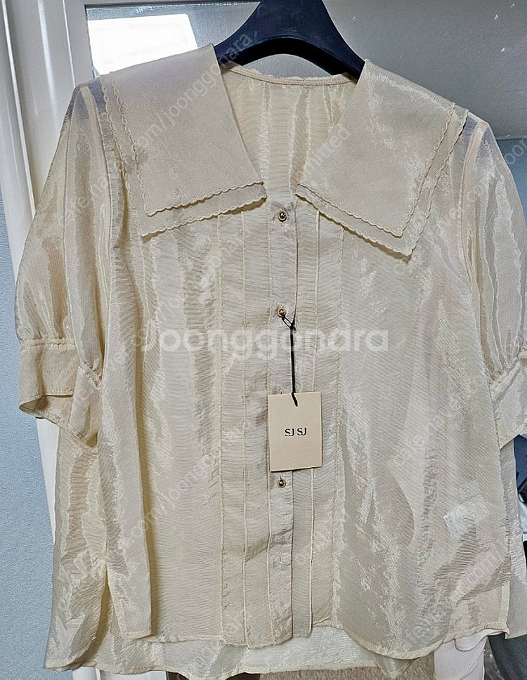 SJSJ 시스루 스캘럽 라인 블라우스 스킨코랄 55 새제품--1