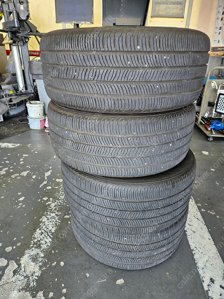 BMW 750Li에 들어갔던 중고타이어(트레이드80% 이미지