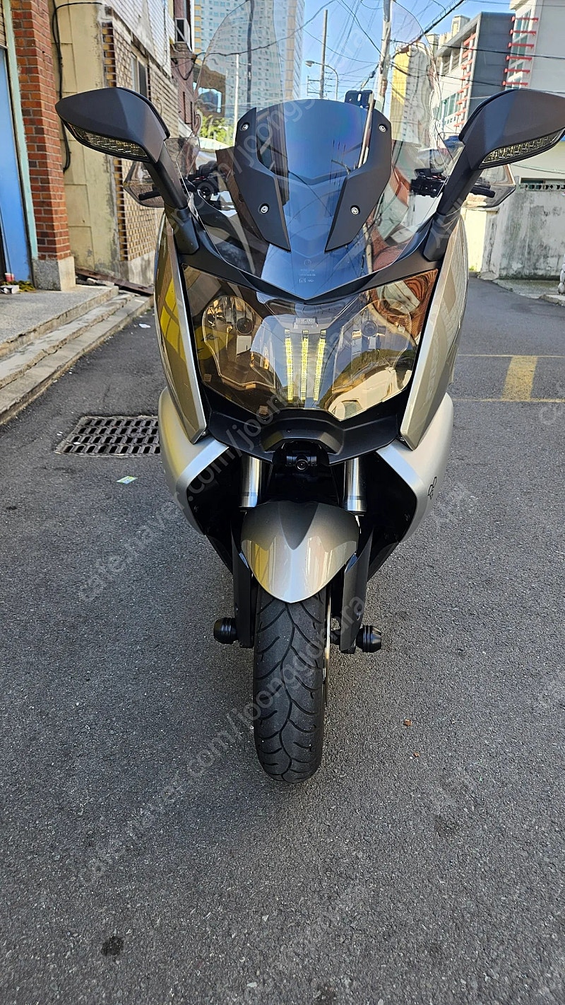 13년식bmw c650gt 무사고 팝니다.