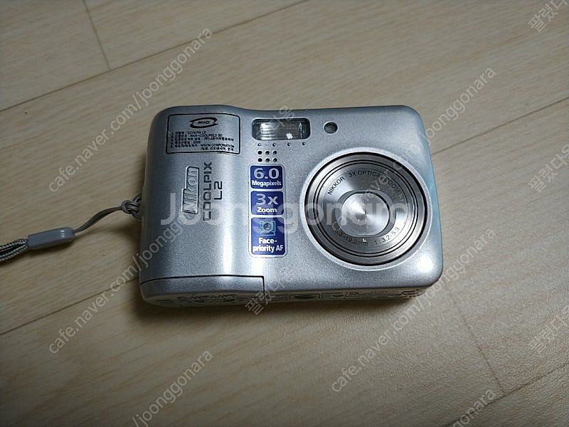 NIKON COOLPIX L2--0