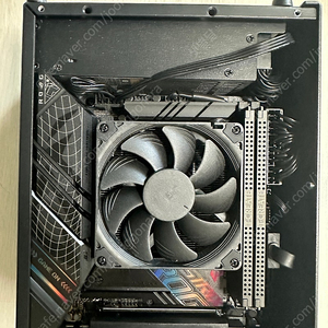 SFF ITX 13400&RTX4060 컴퓨터 PC 4L