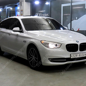 BMW5시리즈 GT (F07) 535I중고차 할부 리스 카드 저신용자 전액할부 승인