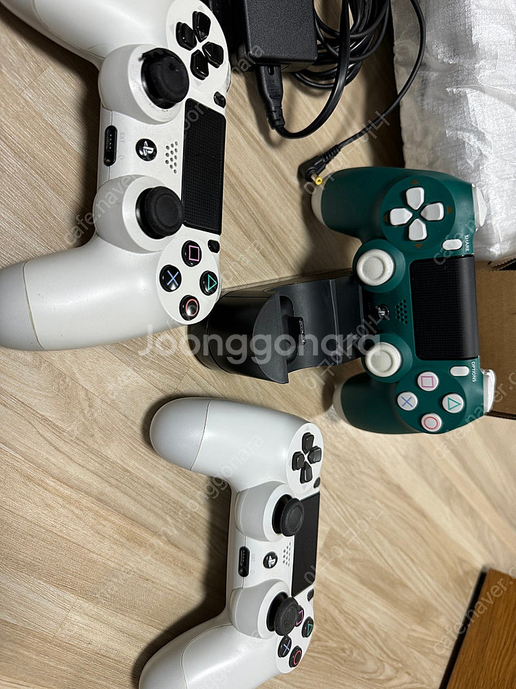 PS4 pro 7218b(신공정)1tb+타이틀2개+듀얼쇼크3개 풀박--4