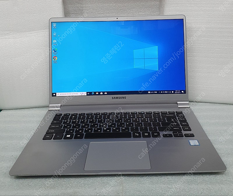 삼성 노트북9 metal NT901X5H 15인치 사무용 i5 8G SSD 256GB 판매합니다.