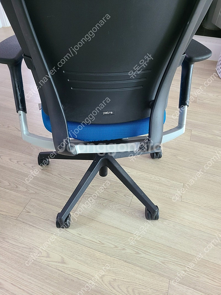 파트라 패브릭 플렉스 의자 (C4711A) 팝니다--2
