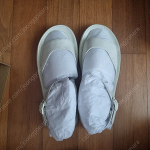 아카이브앱크 tube sandal 250 새상품