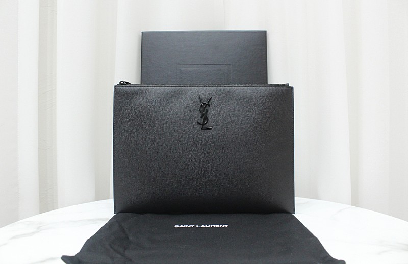 [중고명품다올] 생로랑 YSL 모노그램 태블릿 블랙 파우치&클러치 453249 상태 S급