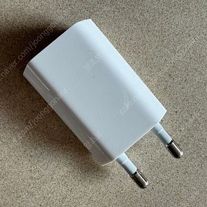 애플 정품 5W USB-A 파워 어댑터 (충전기)