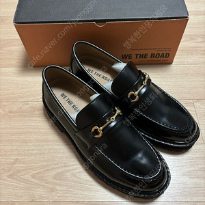19000₩ 새상품 실사이즈 255(표기245)위더로드 스니커즈 단화 운동화 신발 런