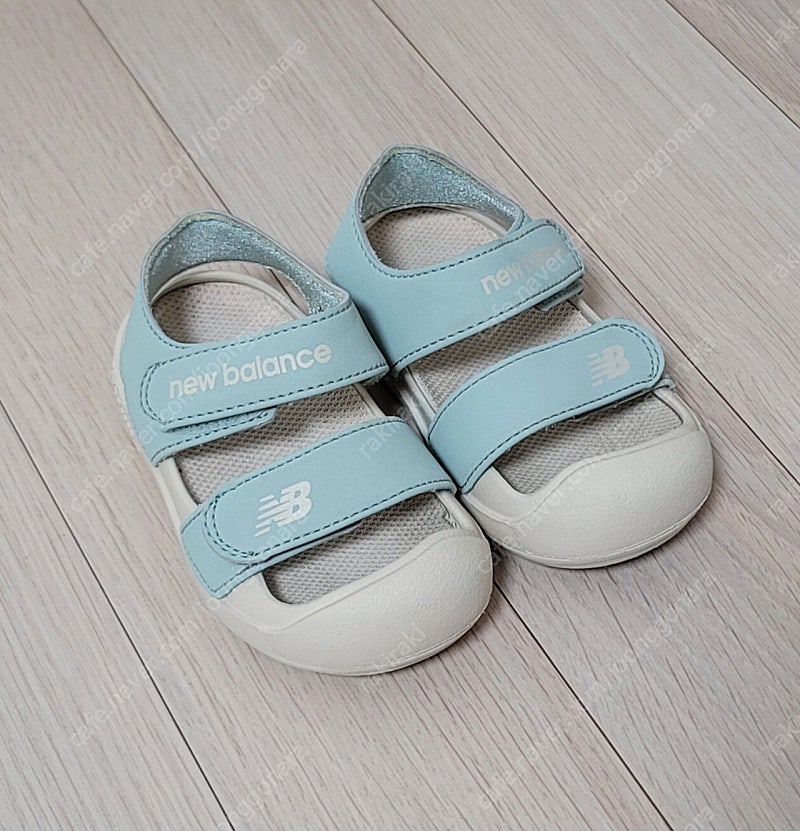 뉴발란스키즈 아기 샌들 아기 신발 130