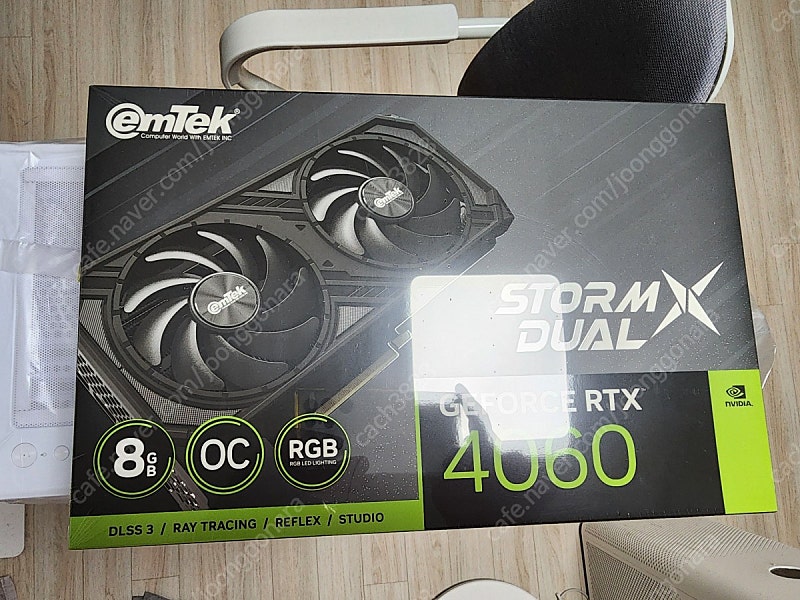 이엠텍 RTX 4060 STORM X Dual OC D6 8GB 미개봉 판매합니다