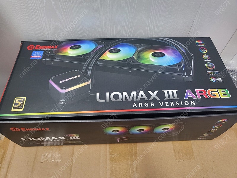 애너맥스 LIQMAX III ARGB 360 수냉쿨러