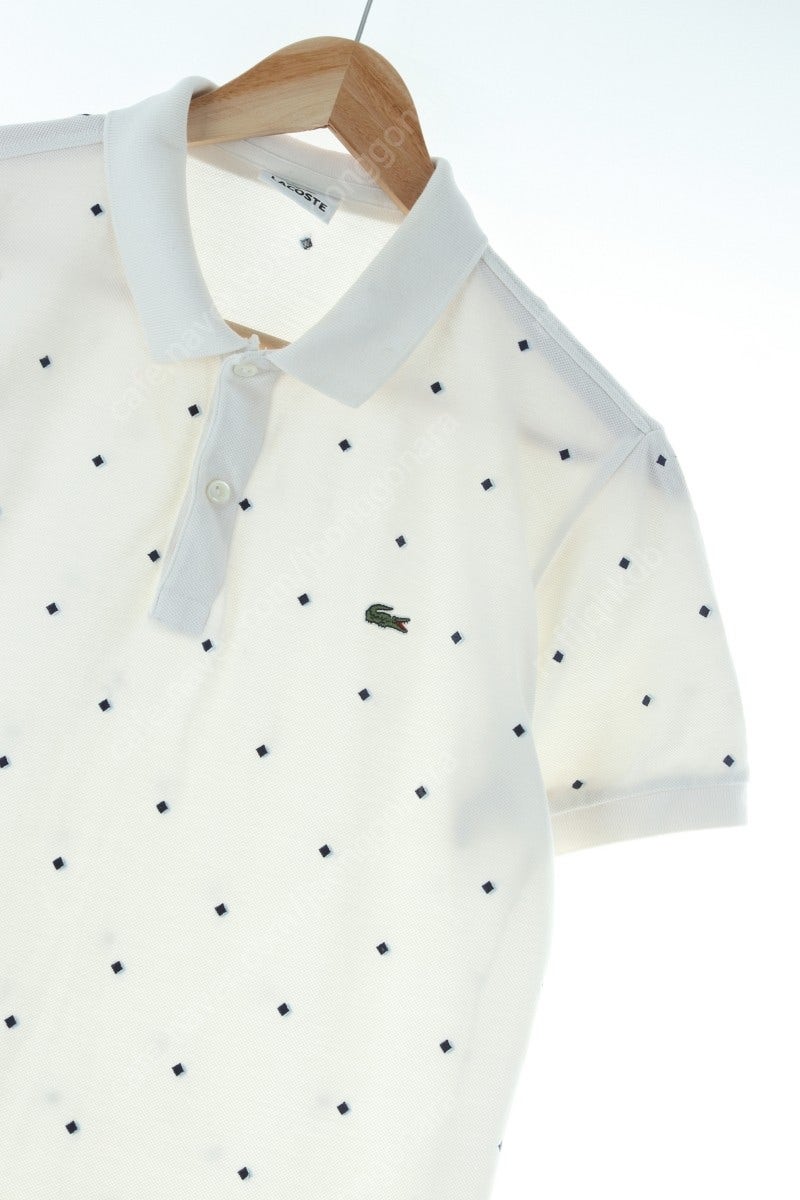 (L) 라코스테 반팔 카라 티셔츠 화이트 땡떙이 패턴 아메카지