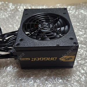 fsp dagger 650w sfx 파워 팝니다.