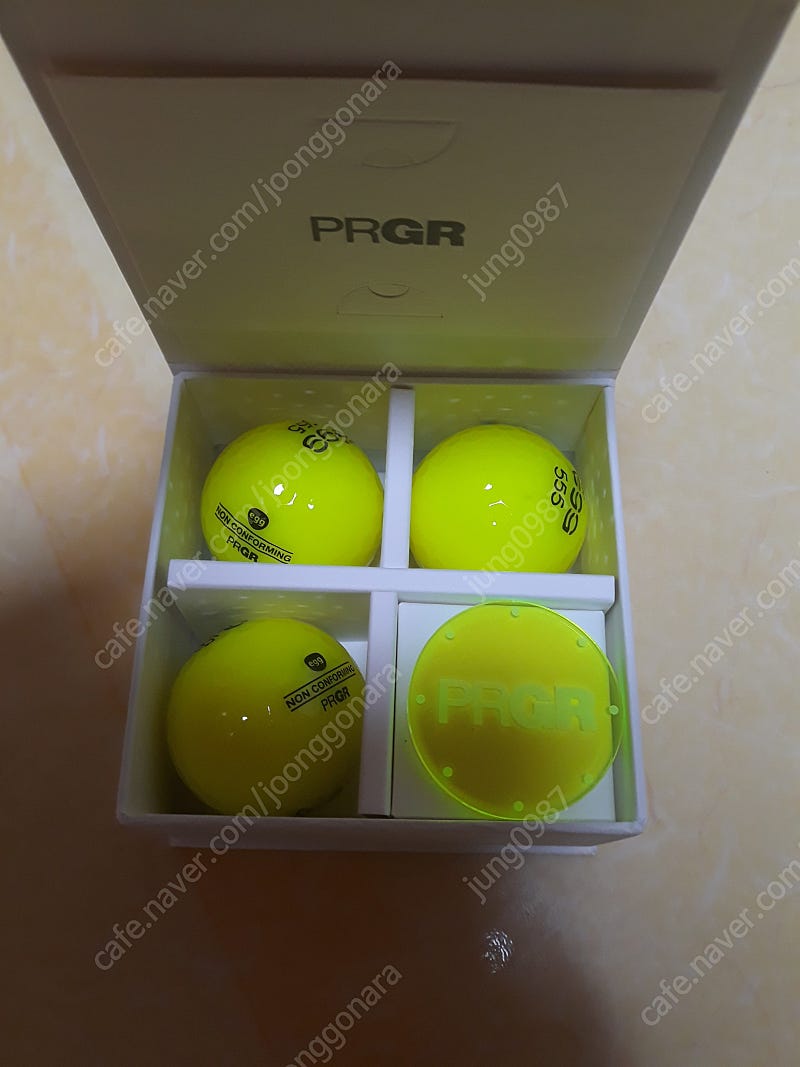 PRGR SUPER EGG BALL GIFT SET 골프공 (볼마커 포함 3구)