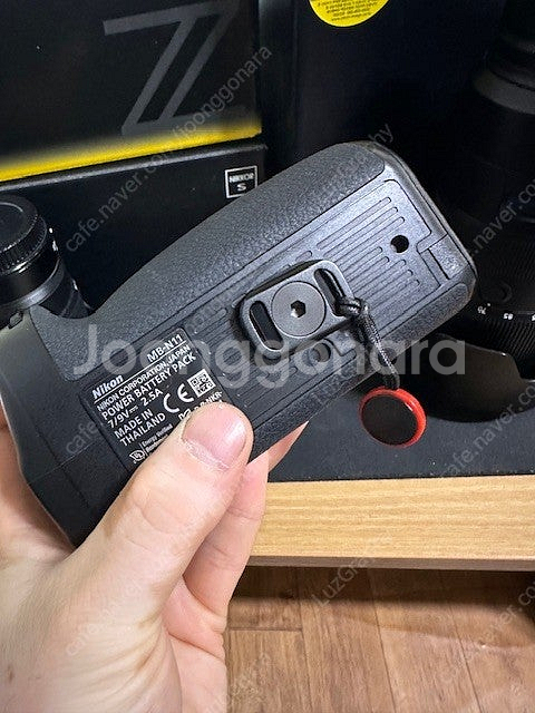 니콘 z6ii / z70-200 / mb-n11 팝니다...--6