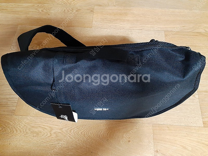 가방 새거입니다 남여공녀 앞쪽에 사진보세요 7번 쟈크고...--2