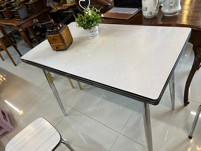 프랑스 빈티지 호아미카 확장형 식탁 테이블