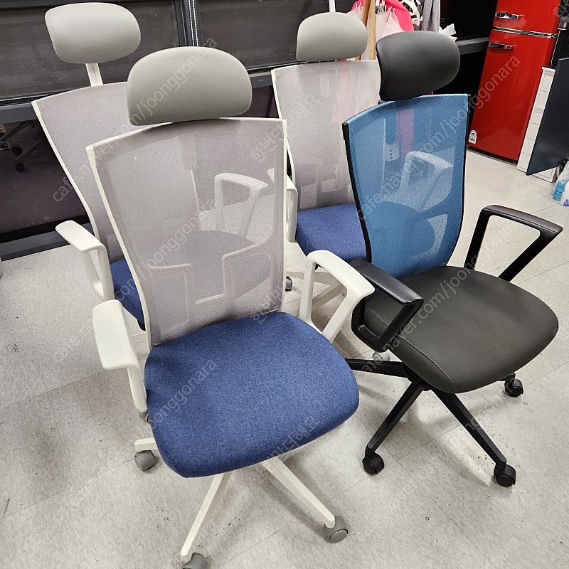 시디즈 Sidiz 탭플러스 20 사무용 의자 총 4개 판매합니다.