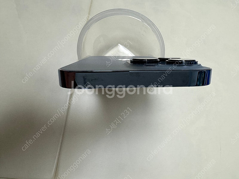 아이폰13프로 256 시에라블루(좌측 하단 깨짐)--4