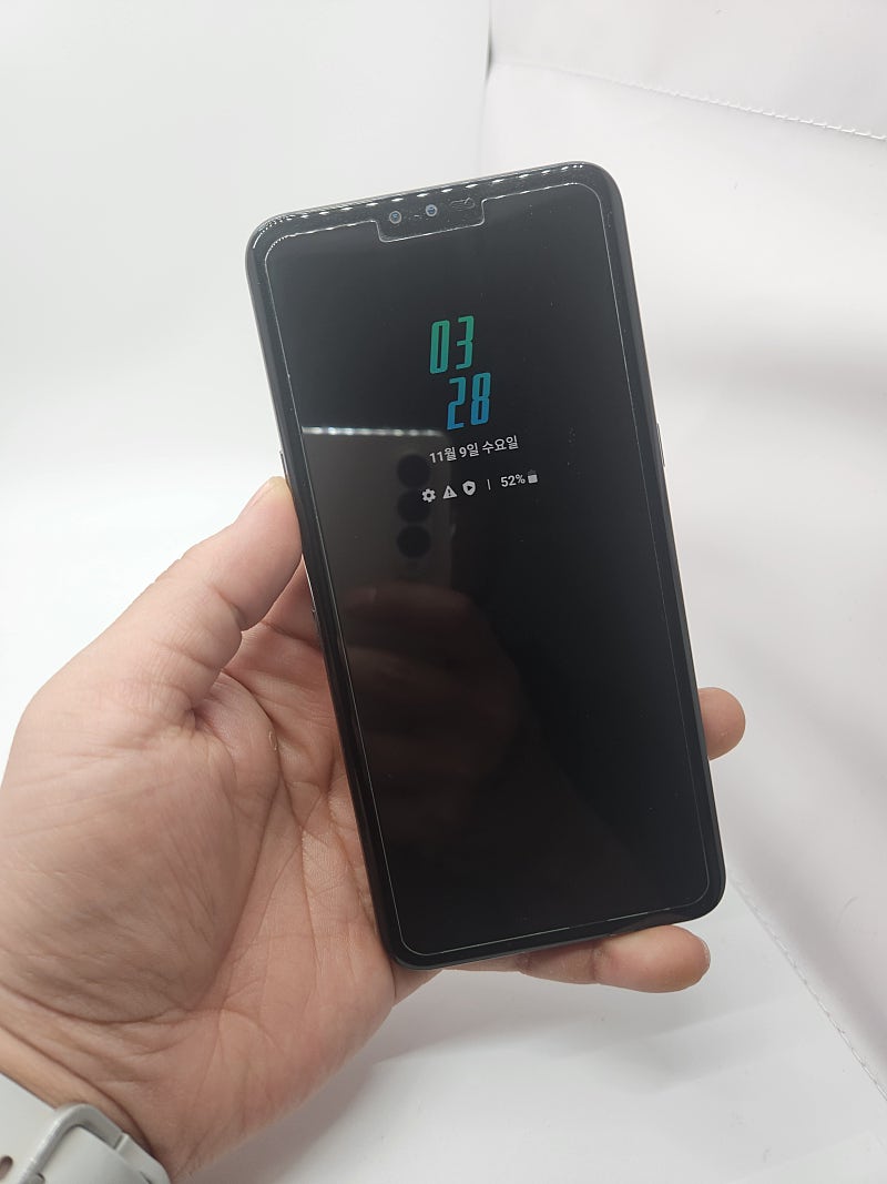 LG V50 128GB 블랙 팝니다