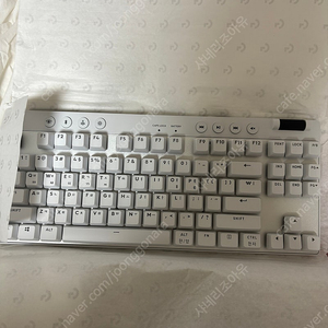 로지텍 pro x TKL 게이밍키보드 단순개봉