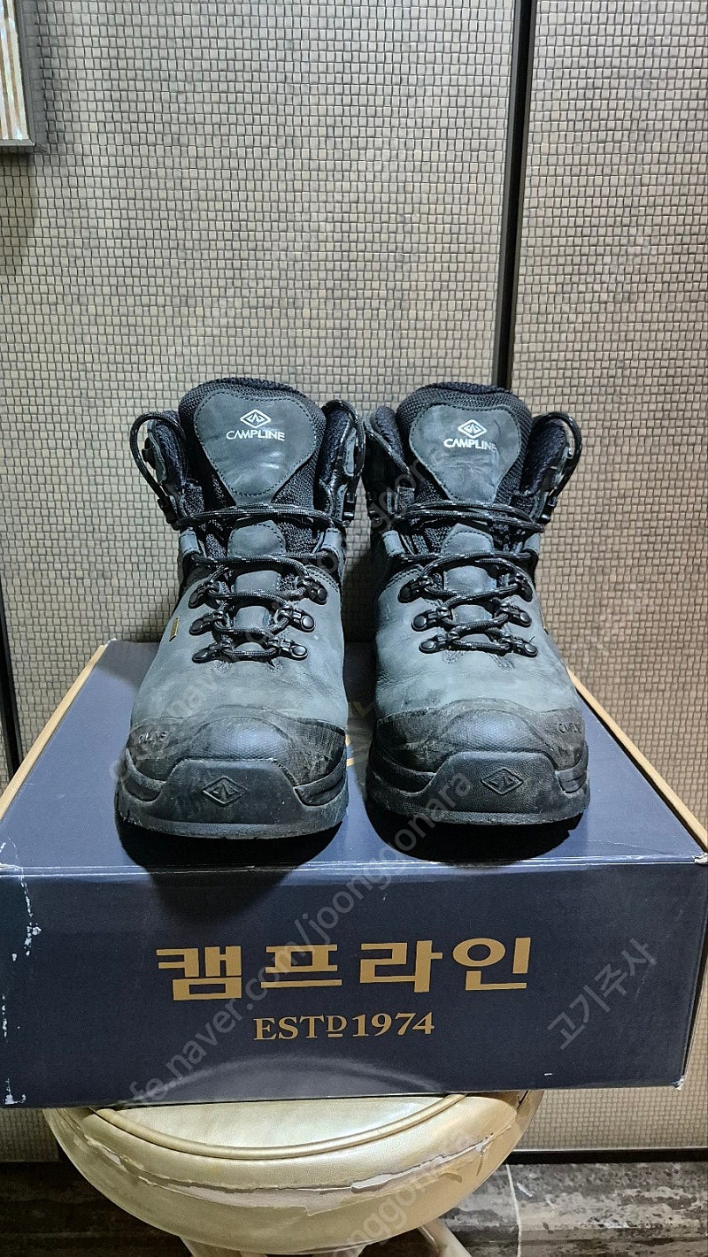 가격조정)캠프라인 블랙스톰 오메가 등산화 챠콜 275사이즈 (2023년 버젼)