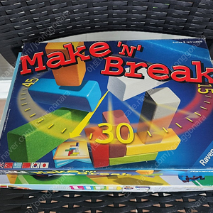 보드게임(치킨차차, 상어아일랜드, 셈셈수놀이, Make 'N' Break, the Game of LIFE) 5종 중고 판매