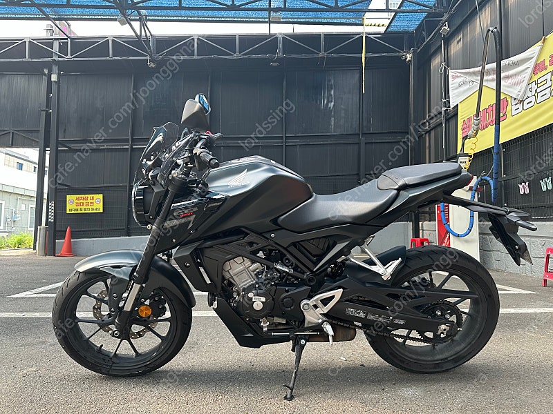 혼다 CB125R 23년식 맷블랙